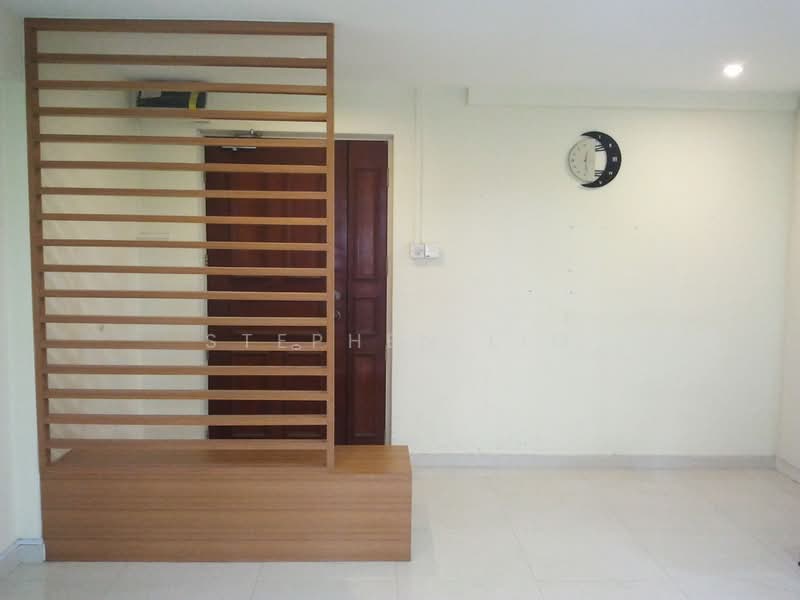 68 Redhill Close, 68 Redhill Close, 3 Bedrooms, 1,237 sqft, HDB Flat For Rent, by Stephen Lim, 20679497 - PropertyGuru.com.sg