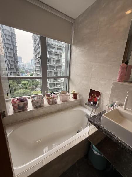 Paterson Suites, 55 Paterson Road, Orchard / River Valley, 3 Bedrooms, 1,776 sqft, Condominium For Rent, by Julie Yang, 20681267 - Bathroom - PropertyGuru.com.sg
