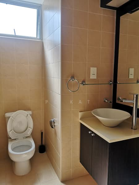Balmoral Crescent - Newton MRT, , 4 Bedrooms, 3,600 sqft, Apartment For Rent, by PC Kat, 20682944 - PropertyGuru.com.sg
