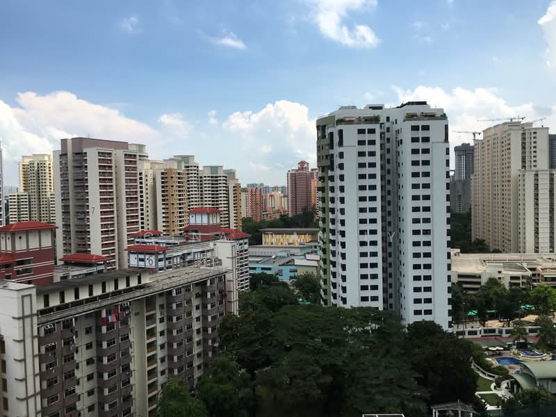 Regency Suites, 36 Kim Tian Road, 3 Bedrooms, 1,421 sqft, Apartment For Rent, by Gina Tan LY, 20683931 - PropertyGuru.com.sg