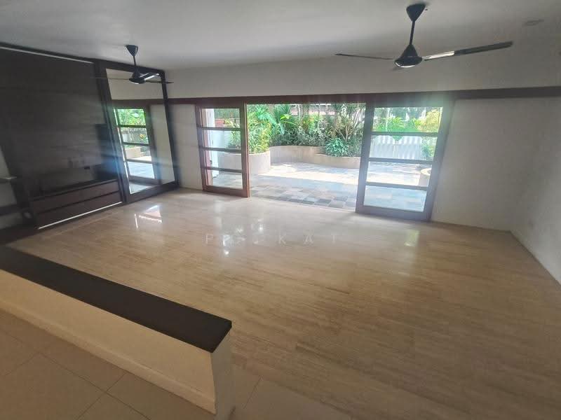 Villa Delle Rose, Taman Nakhoda, Tanglin / Holland / Bukit Timah, 3 Bedrooms, 3,300 sqft, Condominium For Rent, by PC Kat, 20684156 - PropertyGuru.com.sg