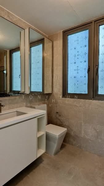 For Rent - Kingsford Hillview Peak