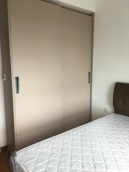 J Gateway, 6 Gateway Drive, 2 Bedrooms, 700 sqft, Condominium For Rent, by Eileen Tham, 20685677 - PropertyGuru.com.sg