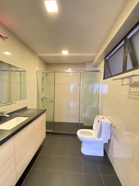 The Cairnhill, 4 Cairnhill Rise, 4 Bedrooms, 2,809 sqft, Condominium For Rent, by Ella Sherman, 20688567 - PropertyGuru.com.sg