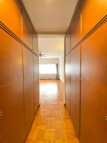 The Cairnhill, 4 Cairnhill Rise, 4 Bedrooms, 2,809 sqft, Condominium For Rent, by Ella Sherman, 20688567 - PropertyGuru.com.sg