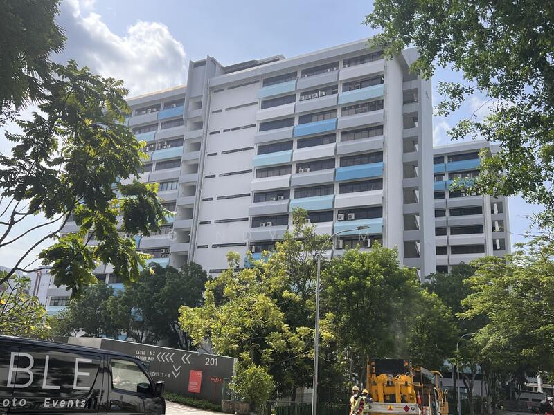 Henderson Industrial Park, 203B Henderson Road, 3600 sqft, I RENT, by