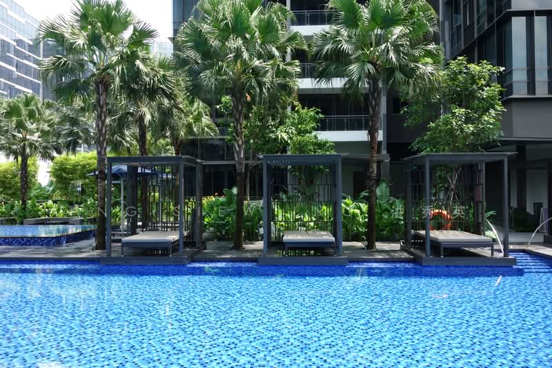 One Balmoral, 1 Balmoral Road, 3 Bedrooms, 1,787 sqft, Condominium For Rent, by Ang Siew Ing 洪秀英, 20691837 - Swimming pool - PropertyGuru.com.sg