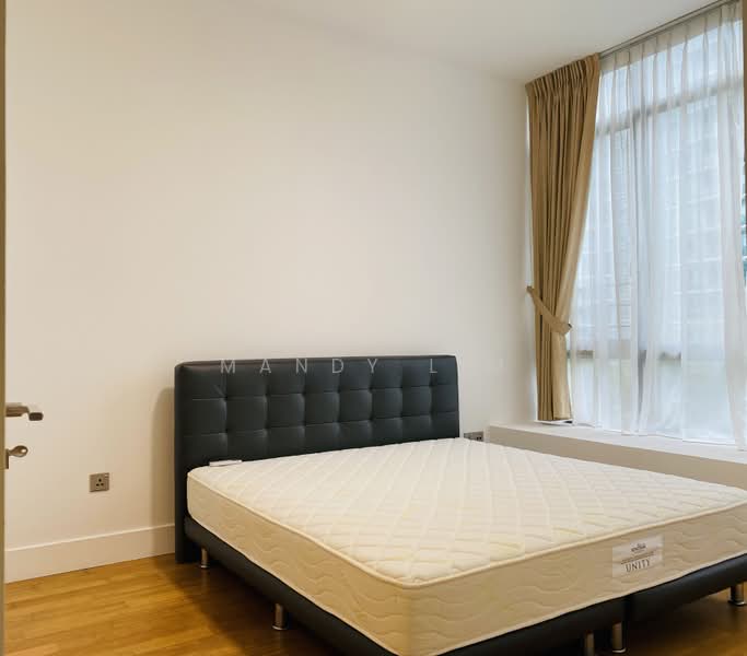 VIVA, 2 Suffolk Walk, 2 Bedrooms, 1,044 sqft, Condominium For Rent, by Mandy Lim, 20696641 - Spacious Master-Bedroom - PropertyGuru.com.sg
