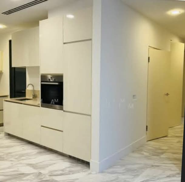 VIVA, 2 Suffolk Walk, 2 Bedrooms, 1,044 sqft, Condominium For Rent, by Mandy Lim, 20696641 - View from Living-Hall towards Bedrooms - PropertyGuru.com.sg