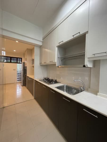 The Dairy Farm, 21 Dairy Farm Road, 4 Bedrooms, 2,131 sqft, Condominium For Rent, by Victoria Tan, 20697609 - PropertyGuru.com.sg