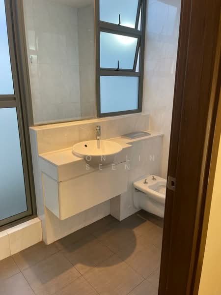 Watermark Robertson Quay, 3 Rodyk Street, 3 Bedrooms, 1,800 sqft, Apartment For Rent, by Tjon Lin Seen, 20702066 - PropertyGuru.com.sg