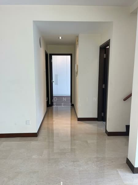 Watermark Robertson Quay, 3 Rodyk Street, 3 Bedrooms, 1,800 sqft, Apartment For Rent, by Tjon Lin Seen, 20702066 - PropertyGuru.com.sg