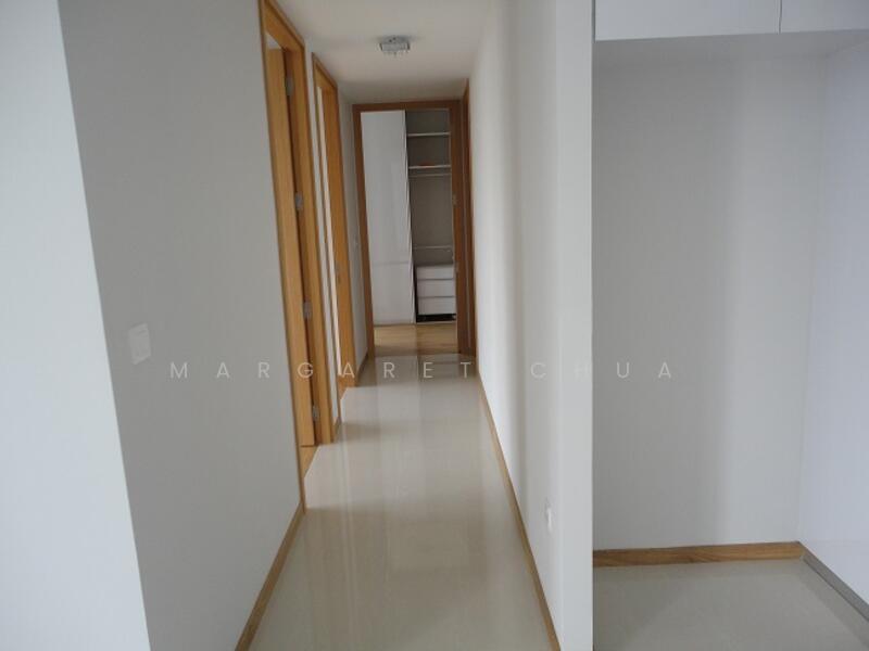 Bright and airy even at corridor