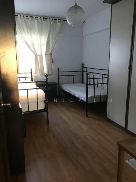 412 Jurong West Street 42 HDB Flat For Sale at S$ 580,000 | PropertyGuru Singapore