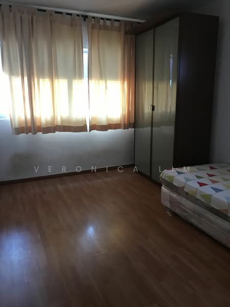 412 Jurong West Street 42 HDB Flat For Sale at S$ 580,000 | PropertyGuru Singapore
