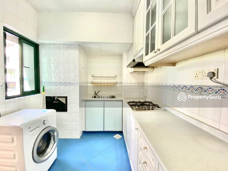 For Rent - Surrey Court