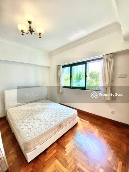 For Rent - Surrey Court