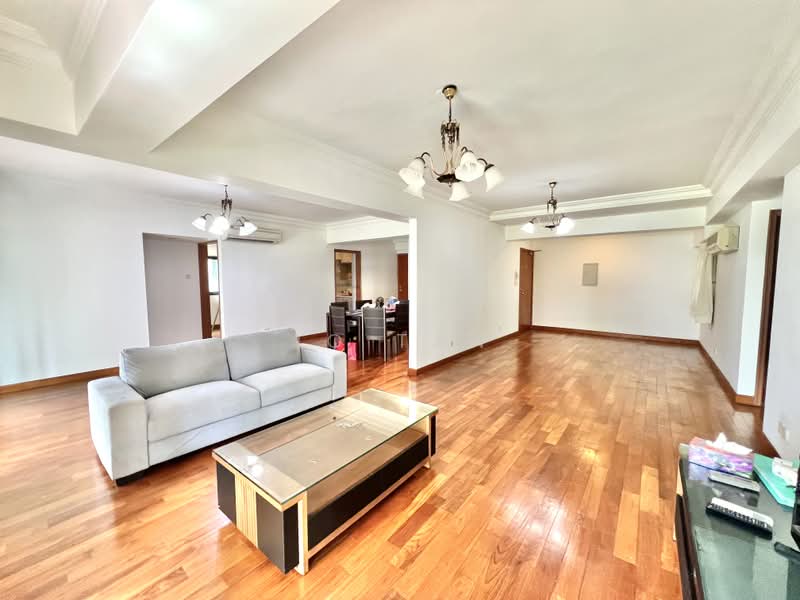 Surrey Court, 12 Surrey Court, 4 Bedrooms, 1,650 sqft, Condominium For Rent, by JO Tan, 20708323 - PropertyGuru.com.sg