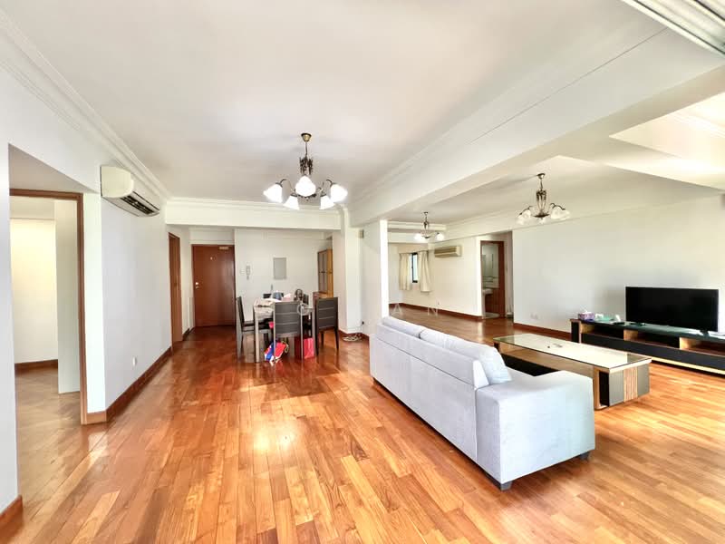 Surrey Court, 12 Surrey Court, 4 Bedrooms, 1,650 sqft, Condominium For Rent, by JO Tan, 20708323 - PropertyGuru.com.sg