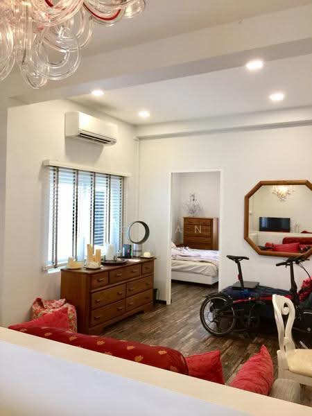 Tiong Bahru Estate, 78 Guan Chuan Street, Alexandra / Commonwealth, 2 Bedrooms, 1,000 sqft, Apartment For Rent, by JO Tan, 20708645 - PropertyGuru.com.sg