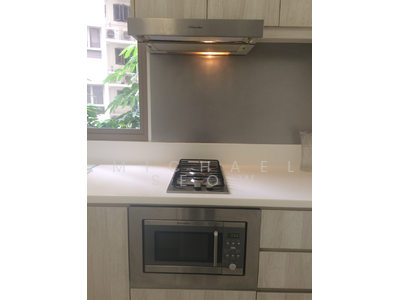 For Rent - Waterfront Gold