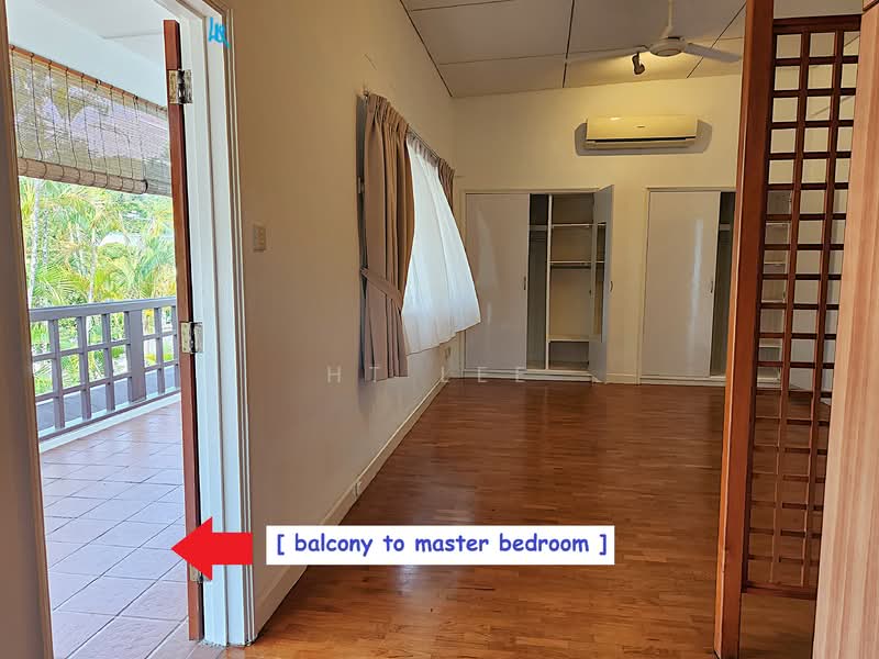 For Rent - Live Like Taylor Swift's Mom!In An Old World SG Bungalow With Lots of Outdoor Space!Carpe Diem!