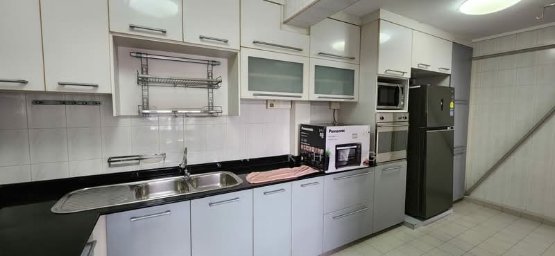 113 Depot Road, 113 Depot Road, 3 Bedrooms, 1,281 sqft, HDB Flat For Rent, by John Khng, 20717173 - PropertyGuru.com.sg