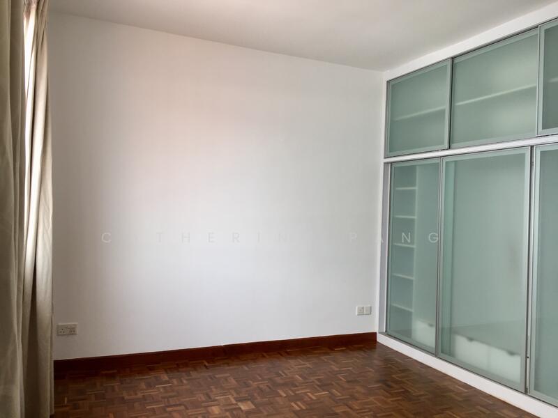 Sunrise Villa, Sunrise Way, 3 Bedrooms, 2,200 sqft, Terraced House For Rent, by Catherine PANG, 20718206 - Master Bedroom - PropertyGuru.com.sg
