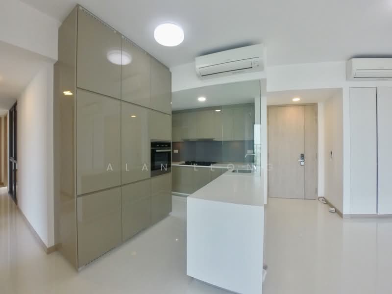 J Gateway, 2 Gateway Drive, 4 Bedrooms, 1,420 sqft, Condominium For Rent, by Alan Leong, 20719291 - PropertyGuru.com.sg