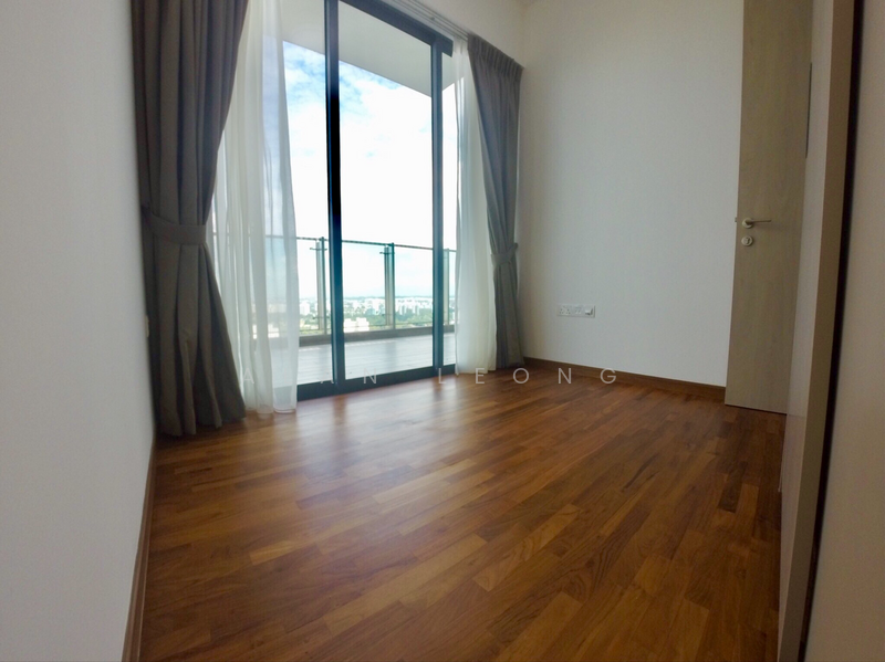 J Gateway, 2 Gateway Drive, 4 Bedrooms, 1,420 sqft, Condominium For Rent, by Alan Leong, 20719291 - PropertyGuru.com.sg