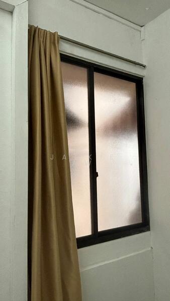 For Rent - 5 hoe Chiang road