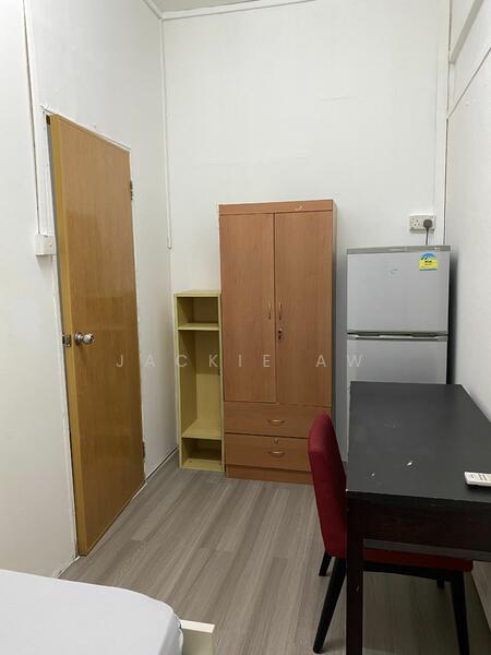 For Rent - 5 hoe Chiang road