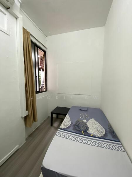 For Rent - 5 hoe Chiang road