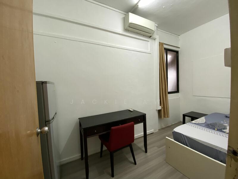 For Rent - 5 hoe Chiang road