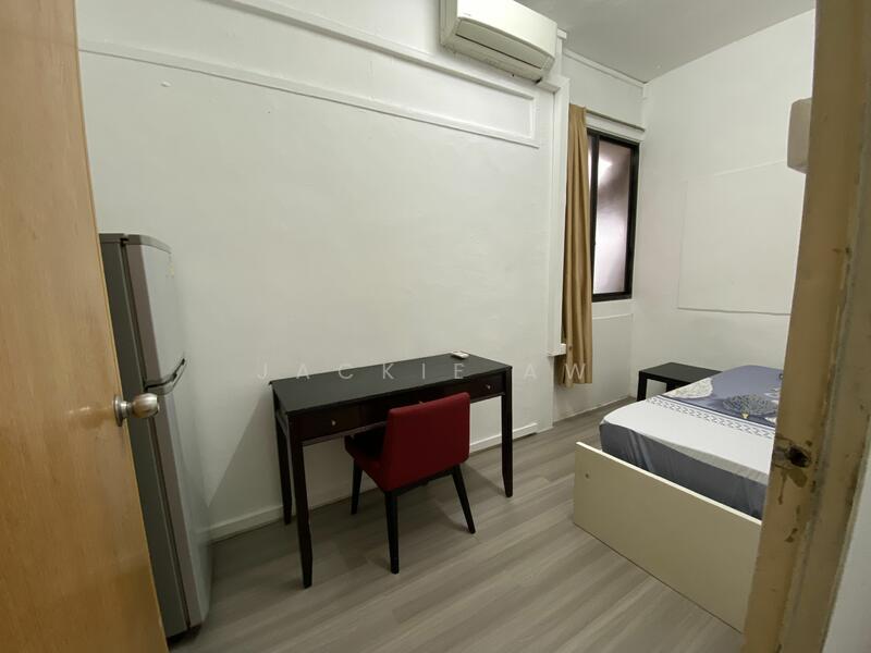 For Rent - 5 hoe Chiang road