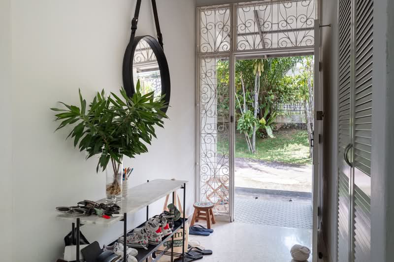 Raffles Park, 50 Oriole Crescent, 4 Bedrooms, 4,200 sqft, Apartment For Rent, by Lee Christina, 20722239 - PropertyGuru.com.sg