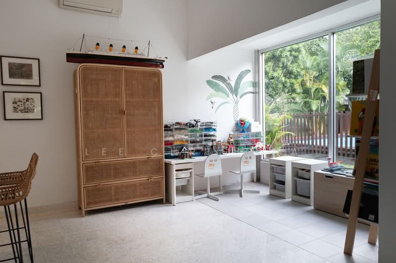 Raffles Park, 50 Oriole Crescent, 4 Bedrooms, 4,200 sqft, Apartment For Rent, by Lee Christina, 20722239 - PropertyGuru.com.sg