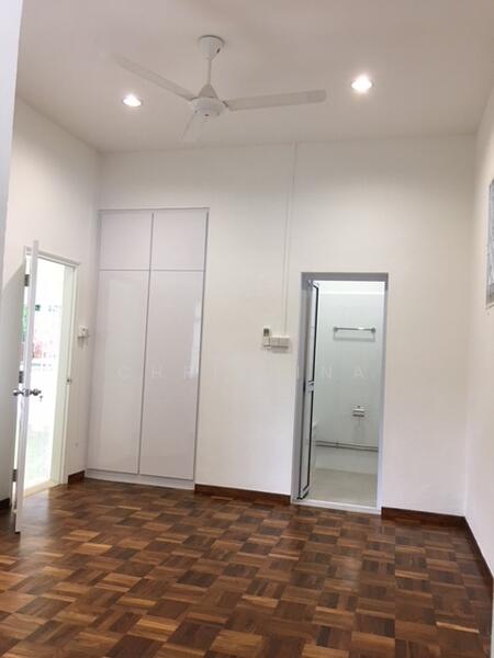 Raffles Park, 50 Oriole Crescent, 4 Bedrooms, 4,200 sqft, Apartment For Rent, by Lee Christina, 20722239 - PropertyGuru.com.sg