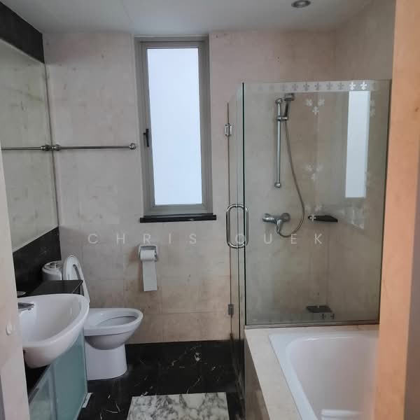 Rosewood Condominium For Sale at S$ 1,200,000 | PropertyGuru Singapore