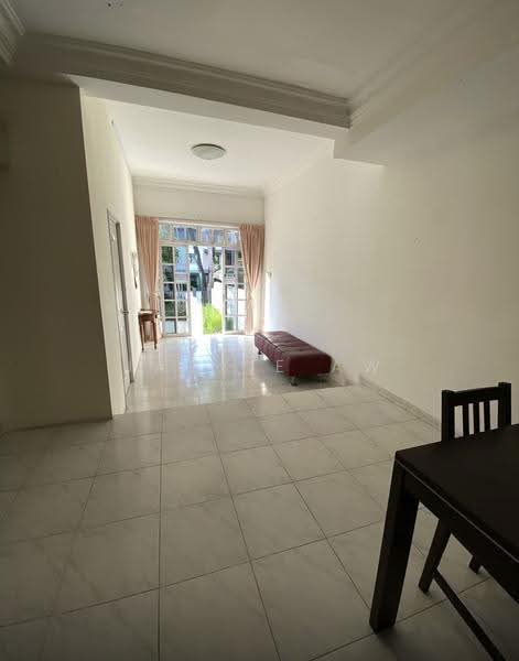 Toh Tuck road, Toh Tuck road, Clementi Park / Upper Bukit Timah, Room Rental, 120 sqft, Terraced House For Rent, by Jackie Aw, 20728317 - Living Room - PropertyGuru.com.sg