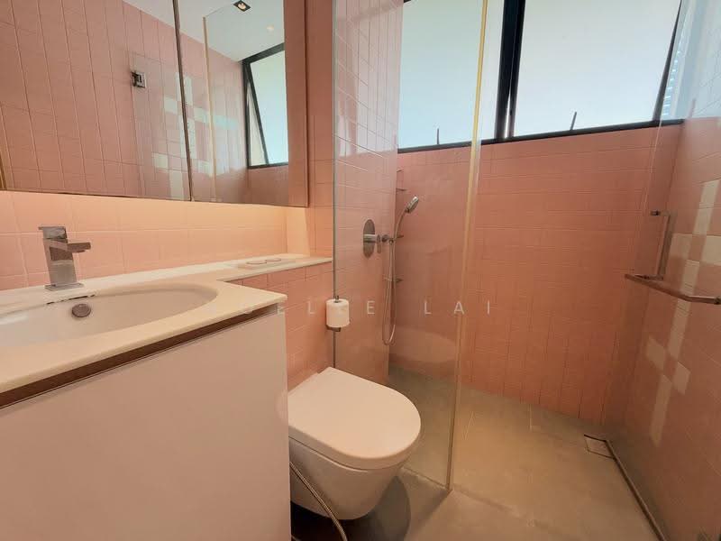 Spanish Village, 56 Farrer Road, Tanglin / Holland / Bukit Timah, 3 Bedrooms, 1,550 sqft, Condominium For Rent, by Noelle Lai, 20731863 - Common Bathroom - PropertyGuru.com.sg
