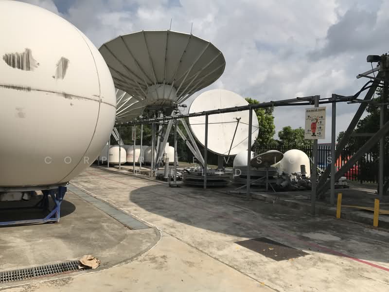 Standalone Building with Overhead crane, Open yard Storage space and Data Center, Changi Loyang Tampines, 49,000 sqft, Factory / Workshop (B2) For Rent, by ADRIAN KOH HT, 20734833 - Open yard for Storage and Mounting of Heavy Equipment  - CommercialGuru.com.sg