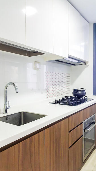 Palm Isles, 32 Flora Drive, 2 Bedrooms, 800 sqft, Condominium For Rent, by James Tang, 20735453 - PropertyGuru.com.sg