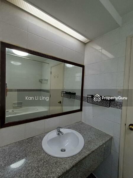 For Rent - Holland Hill Park