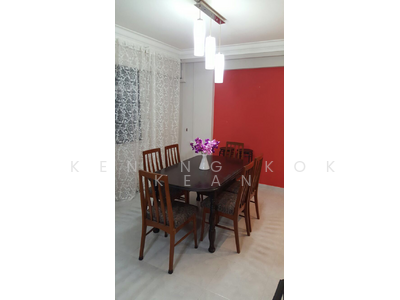 For Rent - 338 Tampines Street 33