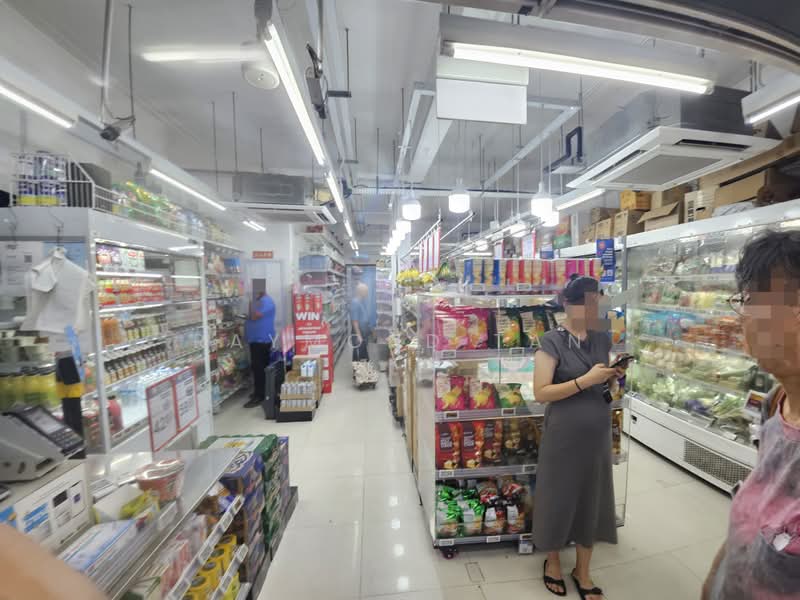 453 Ang Mo Kio Avenue 10, 453 Ang Mo Kio Avenue 10, 1,615 sqft, Shop / Shophouse For Rent, by Raymond Tan, 20749399 - CommercialGuru.com.sg