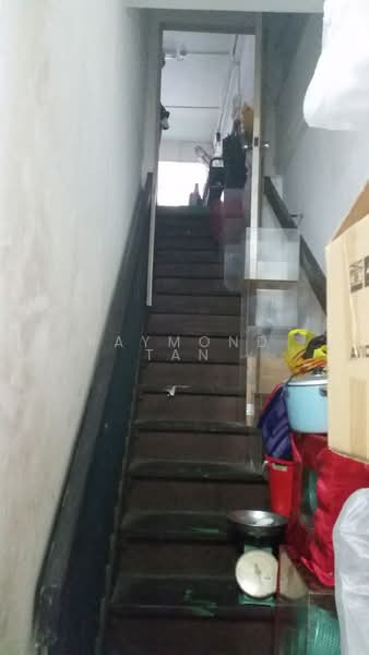 453 Ang Mo Kio Avenue 10, 453 Ang Mo Kio Avenue 10, 1,615 sqft, Shop / Shophouse For Rent, by Raymond Tan, 20749399 - CommercialGuru.com.sg