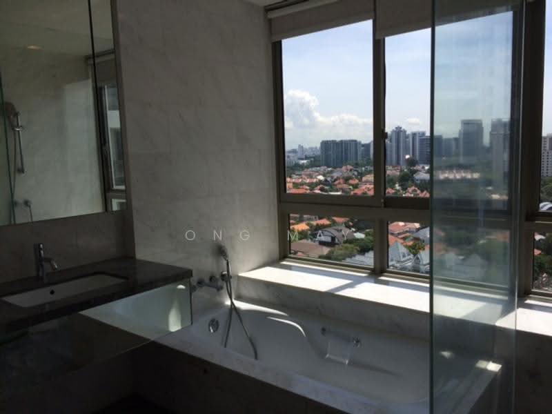 The Seafront on Meyer, 55 Meyer Road, East Coast / Marine Parade, 3 Bedrooms, 1,604 sqft, Condominium For Rent, by May Ong, 20750190 - Master bathroom - PropertyGuru.com.sg