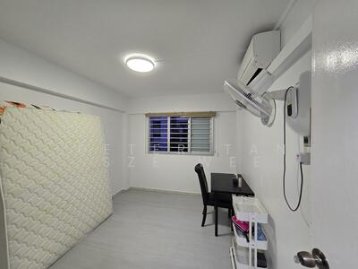 For Rent - 390 Yishun Avenue 6