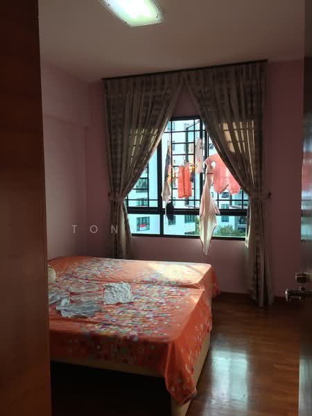 Woodsvale, 1 Woodlands Drive 72, 3 Bedrooms, 1,227 sqft, Condominium For Rent, by Tony Kwek, 20759201 - PropertyGuru.com.sg